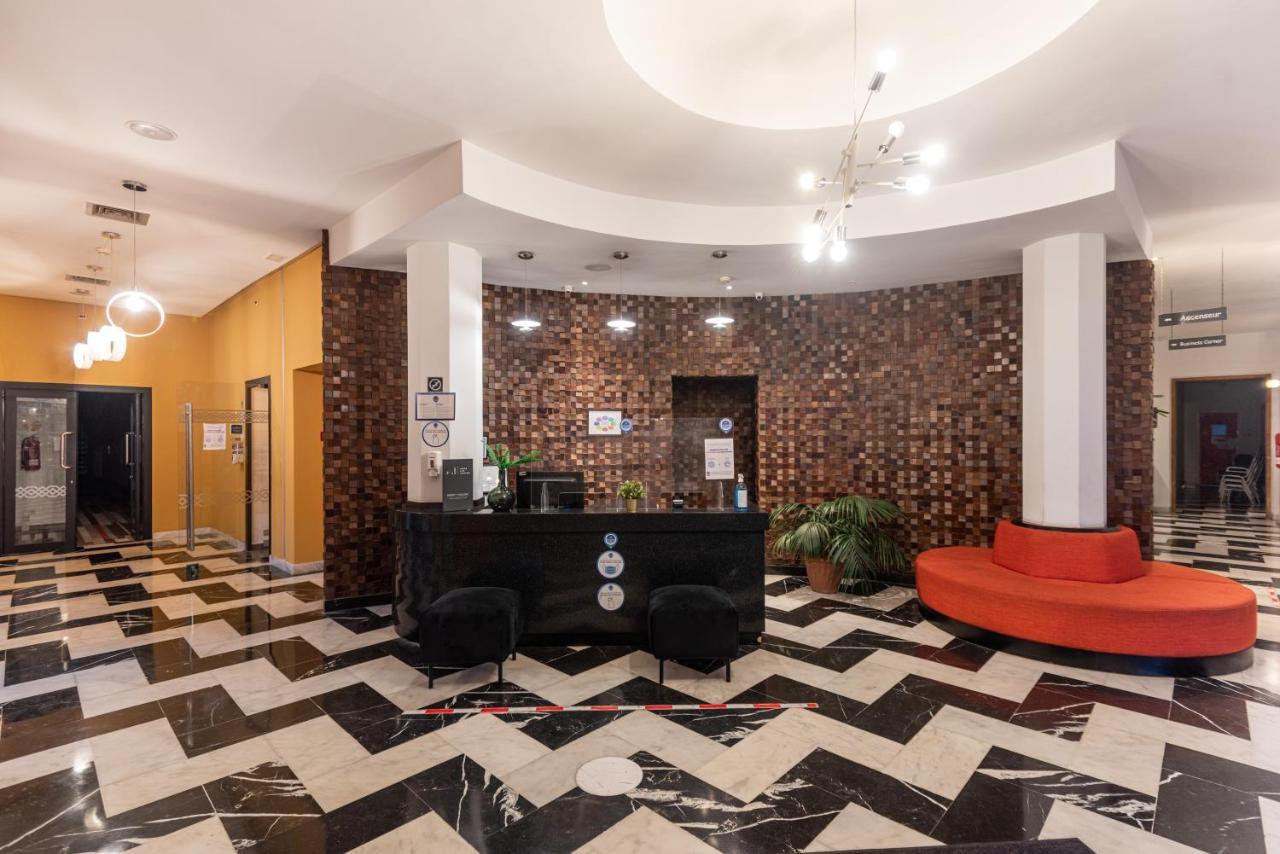 Hotel Ibis Meknès Exterior foto